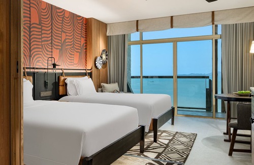 North Pattaya Resort | Centara Grand Mirage Beach Resort Pattaya