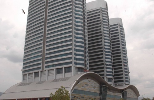 Blue Area Apartment | Centaurus Suites