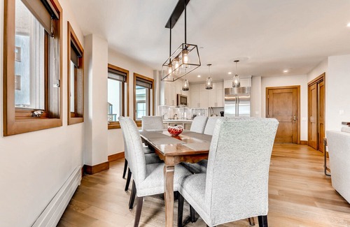 Beaver Creek Apartment | Centennial 1 Bedroom Condo Unit No. 13b