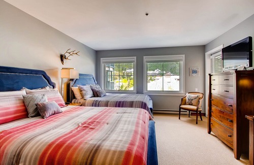 Beaver Creek Apartment | Centennial 2 Bedroom Condo Unit 11