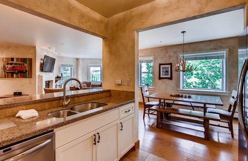 Beaver Creek Apartment | Centennial 3