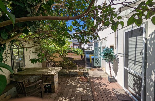 Soest Apartment | center. App.(35sqm) in d. Old town/outdoor terrace, car + bicycle parking space