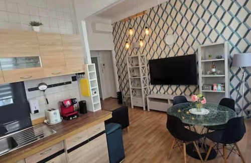 Cannes City Centre Apartment | Center carré d'or croisette 3 bedrooms