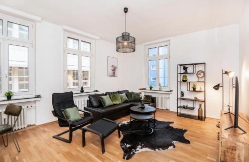 Krefeld Apartment | Center Elegance Light Apartment