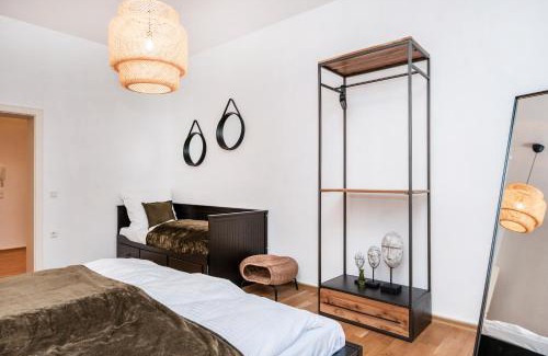 Krefeld Apartment | Center Elegance Light Apartment