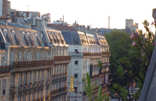 Latin Apartment | Center of Paris(close Notre Dame)-Great View-Balcony-6th floor (lift to the 5th)