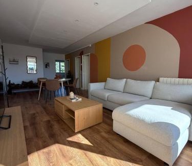 Amilly Apartment | Central, 2 à 8 Pers, Spacieux, Parking privée, Freewifi, Fibre HD