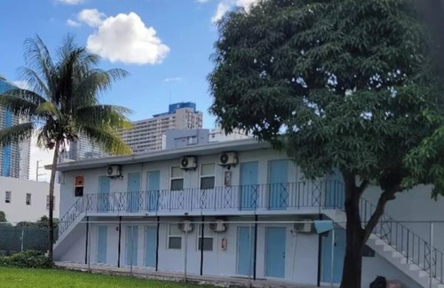 Overtown Apartment | Central 2BR - Minutes to Wynwood & Downtown