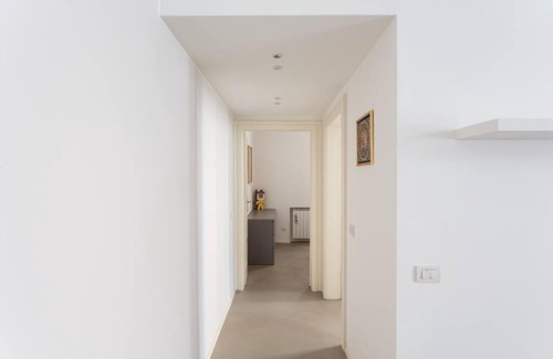 Lazzaretto Apartment | Central and Glamour home!