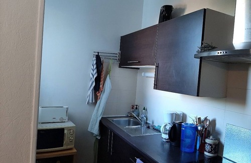 Hendaye Apartment | Central Apartment in Hendaye – Bright, Cozy, Near Shops, 2 Bedrooms, Free WiFi