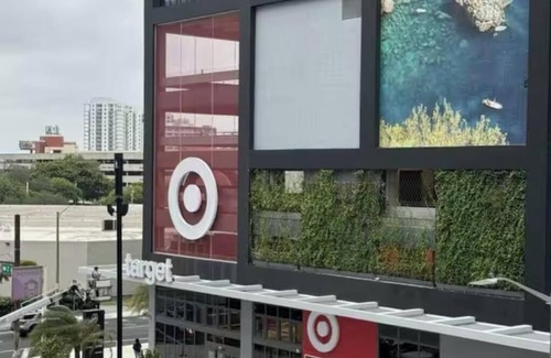 Overtown Apartment | Central & Convenient 2 Bedroom - South of Wynwood