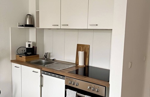 Frohnhausen Apartment | Central, cozy, close to the trade fair! BE1L