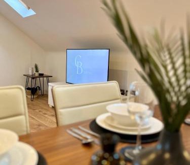 Leamington Spa Apartment | Central duplex Apt in Leamington Spa