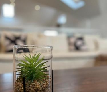 Leamington Spa Apartment | Central duplex Apt in Leamington Spa