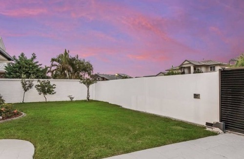 Gold Coast House | Central Gold Coast
