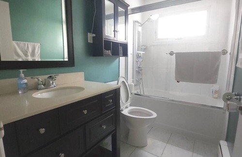 Algoma District House | Central Location- Modern Main level 3BRD Home