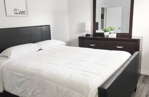 Algoma District House | Central Location- Modern Main level 3BRD Home