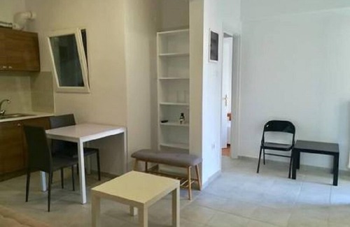 Kinosargous Apartment | Central Location Acropolis -Fix, 2 bedroom apartment