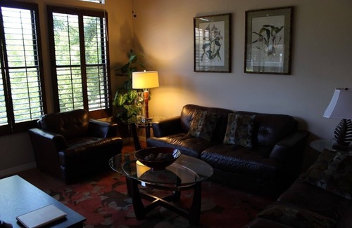 Desert View Village Condo | Central Location poolside condo in N. Scottsdale