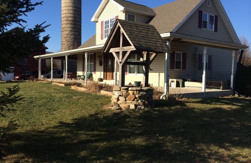 Dillsburg House | Central Pa. Country Home with Privacy & Room to Relax! Close to Many Attractions