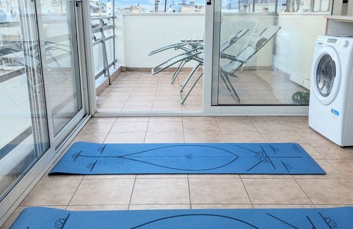 Kolokinthou Apartment | Central Penthouse | Starlink 300 Mbps | Views | Fully Equipped for Long Stays