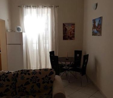 Floriana Apartment | Central Valletta Apt by Castille Square
