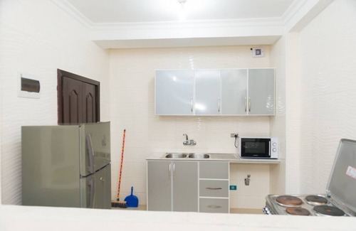 Gombe Apartment | Centralized in Gombe & accessible - 1BR Entire rental unit in Kinshasa