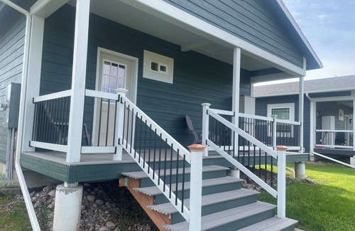 Evergreen Cottage | Centrally located. 1-bedroom cottage. Full bath. Washer, Dryer. Full kitchen.