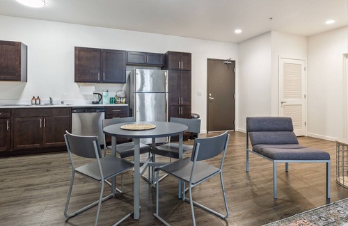 Chico Apartment | Centrally Located 2BR Unit Near CSUC + Pool