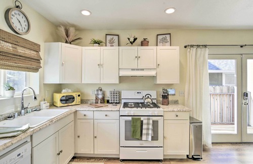 Chico House | Centrally Located House in Chico w/Gas Grill