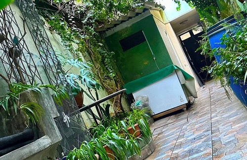 Cochabamba House | Centrally located room with access to a nice garden