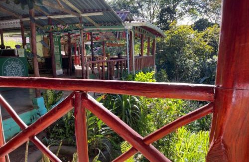 Rivas Hostel | Centro Ecológico Montaña Verde