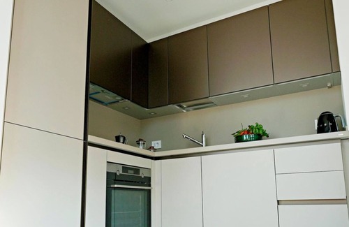 San Babila Apartment | CENTRO San Babila - Central Tower apartment w/ter