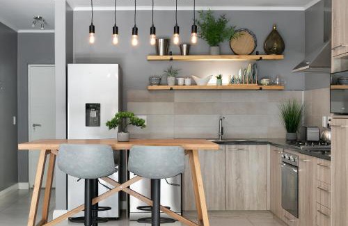 Century City Apartment | Century City Luxury Two Bedroom Apartment