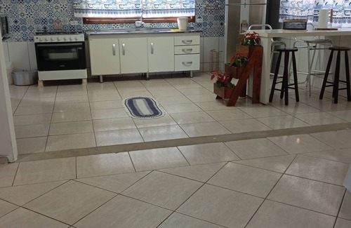 Ibiuna House | Chácara em Condomínio Fechado. Aconchegante e de Muita paz