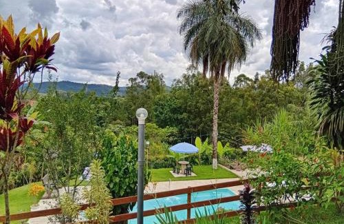 Jacutinga House | Chácara Recanto da família