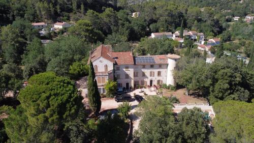 Taradeau Hotel | Château de Taradel