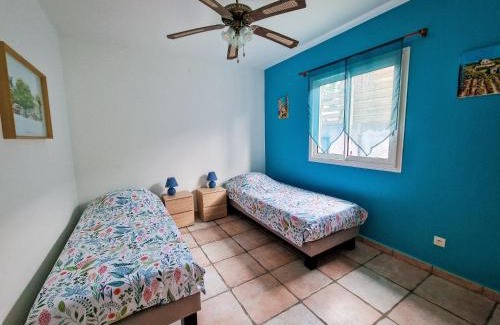 Petite-Ile House | Ch'ti Kaz Bleue - Maison avec vue mer
