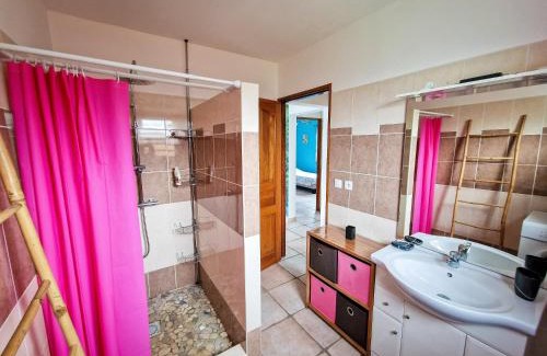 Petite-Ile House | Ch'ti Kaz Bleue - Maison avec vue mer