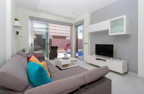 Quesada Villa | CH Villa Augusta Doña Pepa