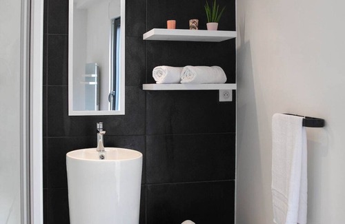 Chablis Apartment | Chablis Spa Premier Cru (balnéo)