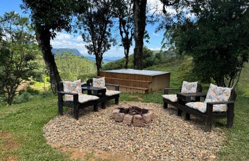 Rio dos Cedros Ski Chalet | Chalé Brisa Verde