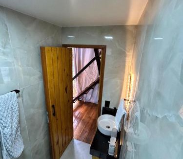 Nova Friburgo Cabin | Chalé Industrial Pedra do Imperador