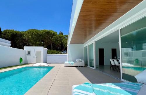 Chiclana de la Frontera Ski Chalet | Chalét El Nirvana