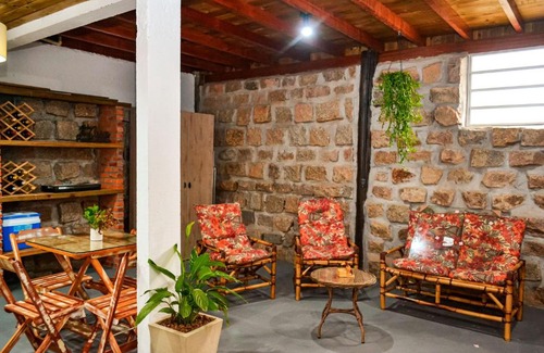 Palhoca Ski Chalet | Chale romantico em Praia do Mar Aberto, Palhoca SC