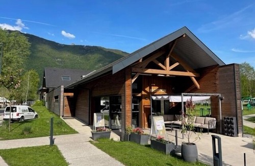 Verthier Ski Chalet | Chalet 20 La Nublière Lake Annecy