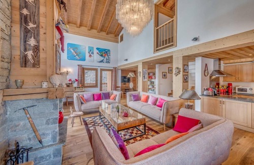 Les Brevieres Ski Chalet | Chalet, 200m from ski slopes, view ski slopes, fitness, sauna, terrace, balcony, fireplace or stove