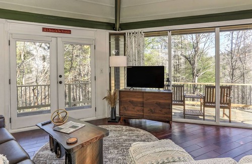Big Canoe Ski Chalet | Chalet 208 - Sip Coffee in the Treetops, Hike Trails & Splash at Community Pools