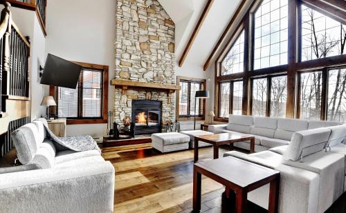 Stoneham Ski Chalet | Chalet 24 Chemin des Skieurs