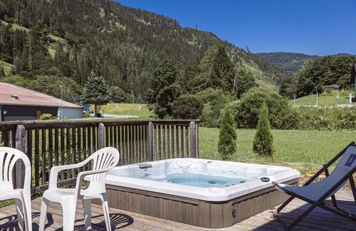 Murau House | Chalet # 2a with 3 bedrooms & whirlpool
